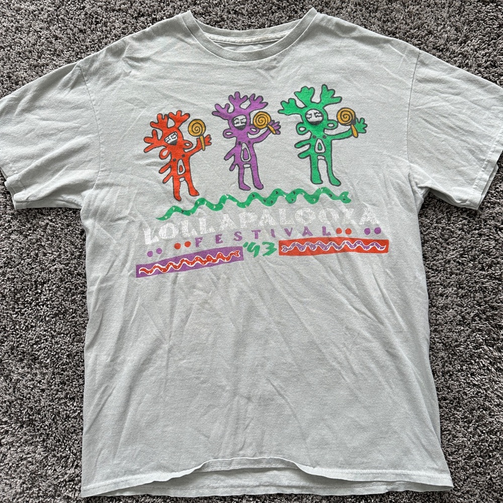 Urban Outfitters graphic tee